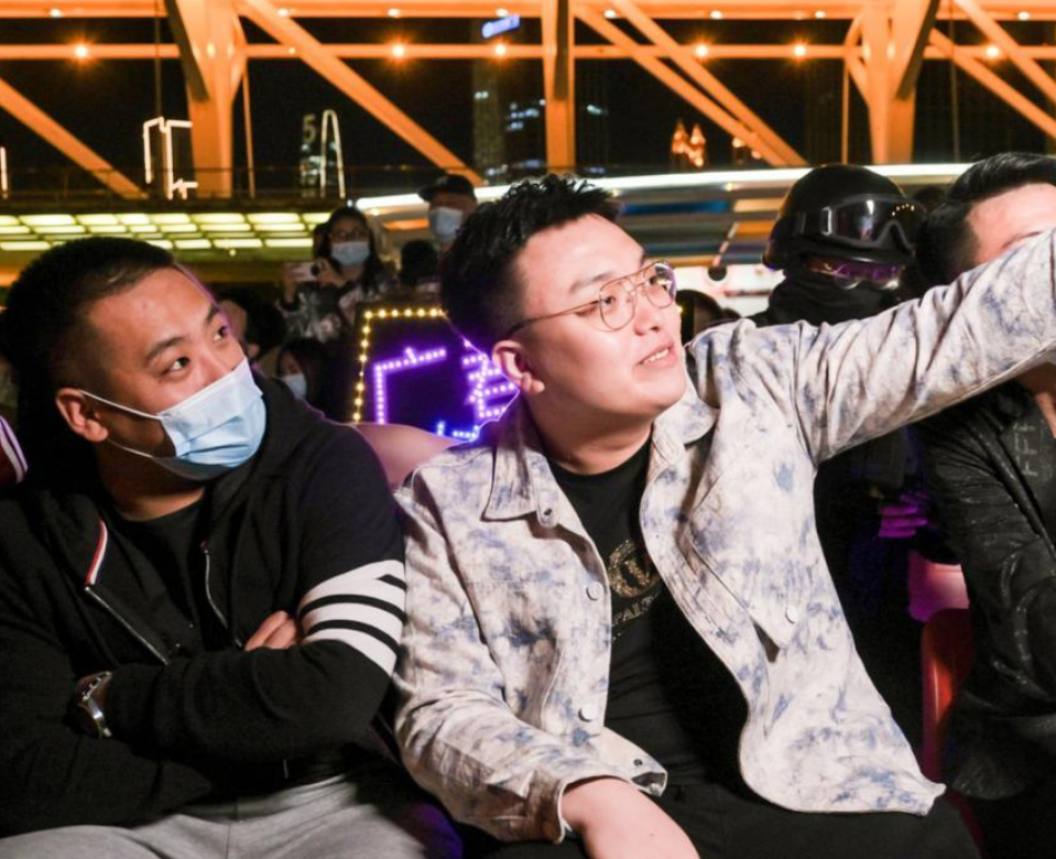 关于HKA碾压CLG,Clid完成史诗逆转峡谷大战入围赛,让粉丝疯狂欢呼的信息 关于HKA碾压CLG,Clid完成史诗逆转峡谷大战入围赛,让粉丝疯狂欢呼的信息