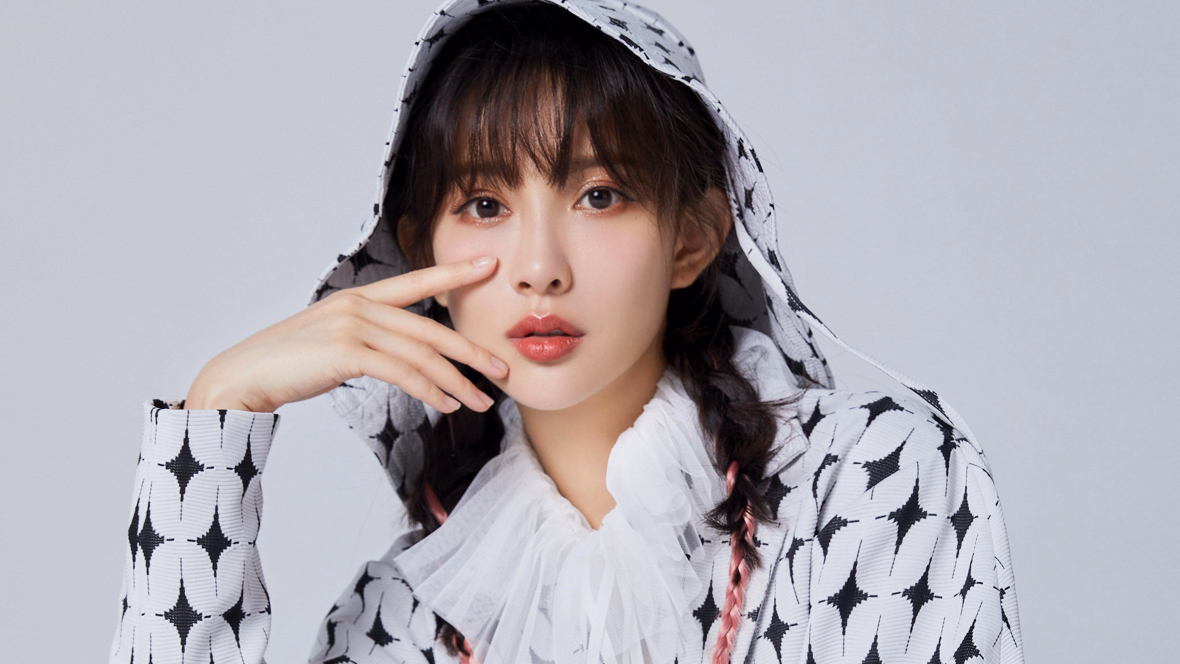 一场速胜，一个接管，现代篮球的两种极致答案